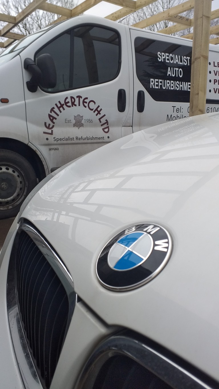 BMW M3 Coupe drivers seat bolster refurbishment Leathertech